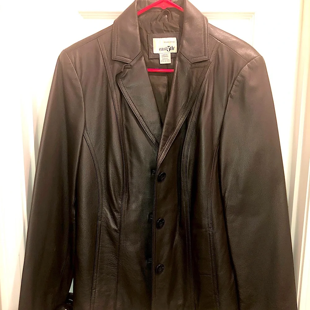 Leather jacket - Picture 1 of 4